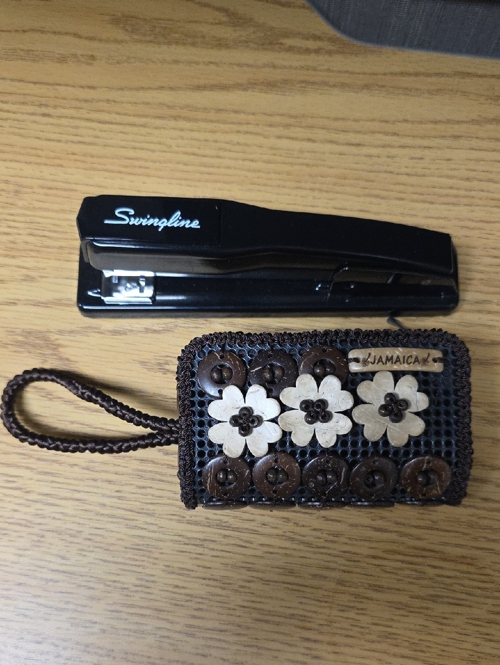 Handcrafted Brown Floral Wristlet Pouch - Jamaica - Picture 5 of 6